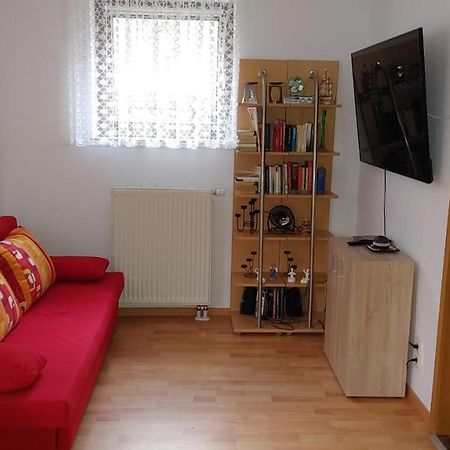 Gemuetliche Einliegerwohnung Ohne Kueche In Hoesbach-Rottenberg Экстерьер фото