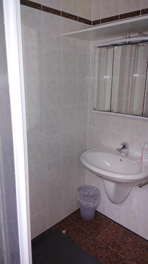 Gemuetliche Einliegerwohnung Ohne Kueche In Hoesbach-Rottenberg Экстерьер фото