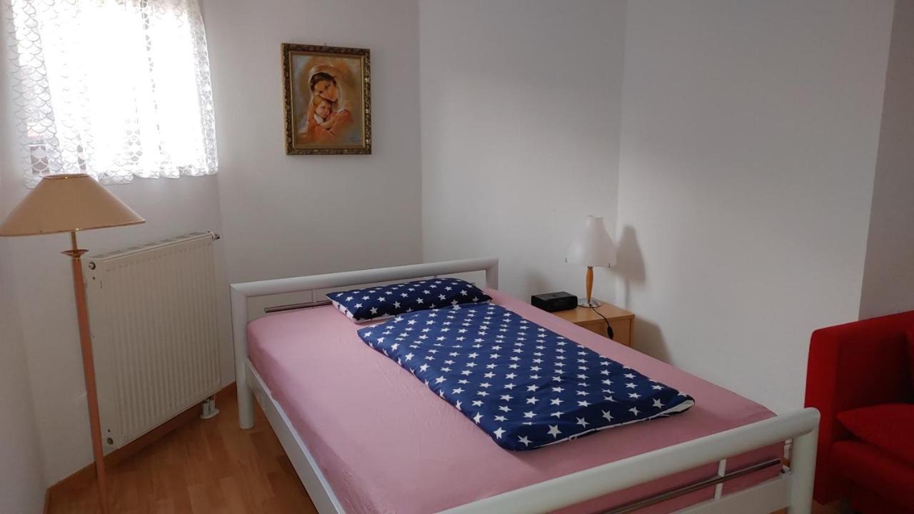 Gemuetliche Einliegerwohnung Ohne Kueche In Hoesbach-Rottenberg Экстерьер фото